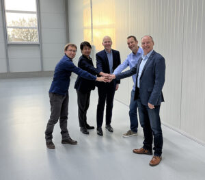 Solarnative, JUKI Automation Systems und SMT Renting arbeiten zusammen bei der Ausrüstung der neuen PV Gigafactory in Hofheim am Taunus